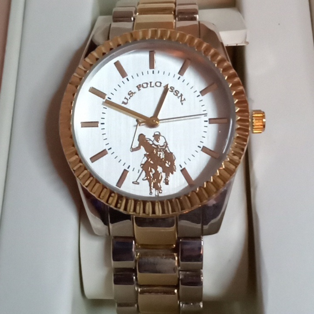 US POLO ASSN ⌚ WATCH - Picture 2 of 9